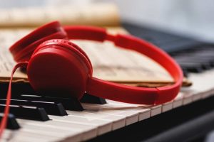 Best Headphones for Classical Music - headphonage.com