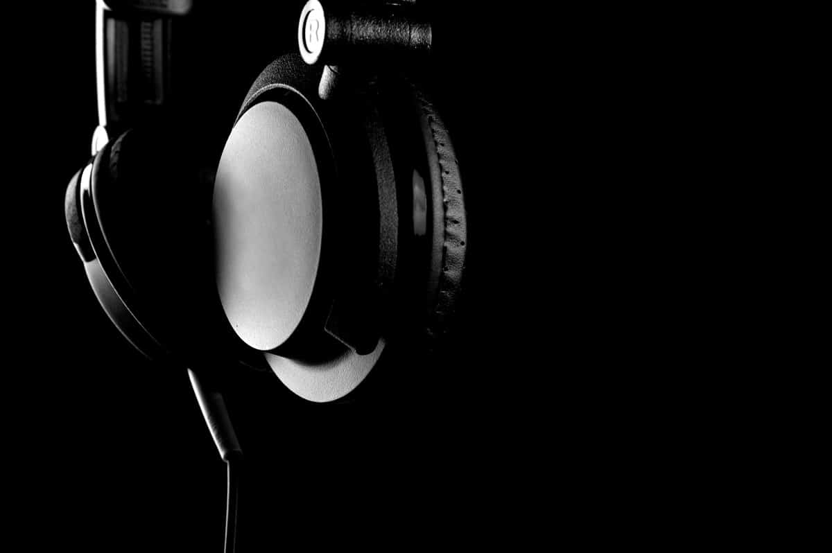 Best Planar Magnetic Headphones - headphonage.com